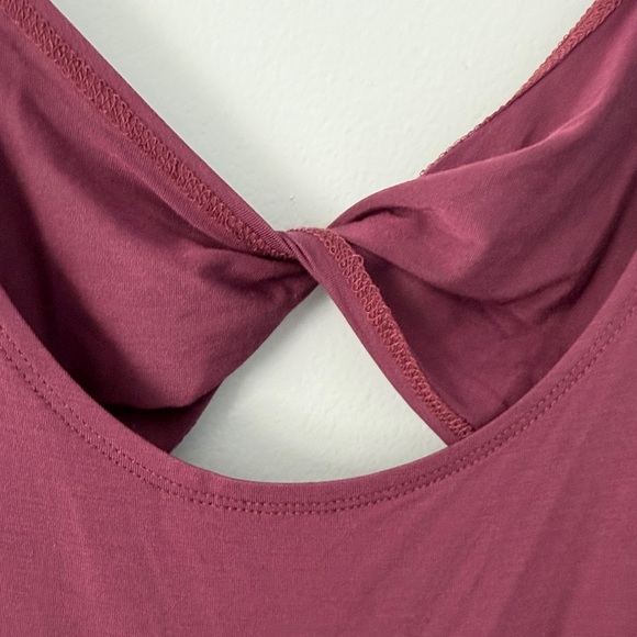 Pure Barre by Tavi, Plum Tank Top with Open Back, Size Small - Picture 5 of 6